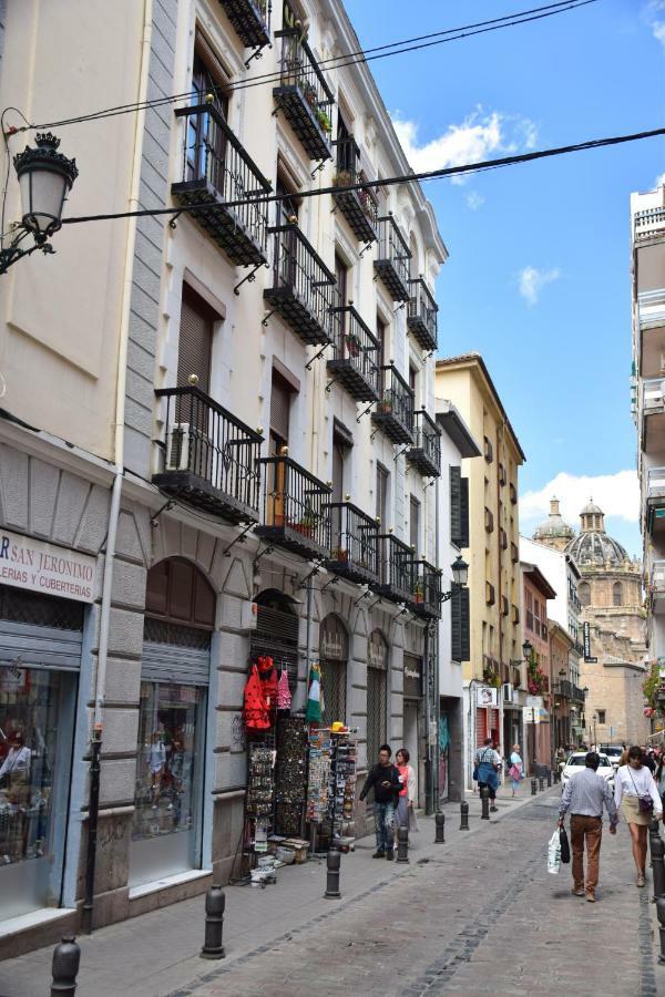 Apartmán La Casa Junto A La Catedral Granada Exteriér fotografie